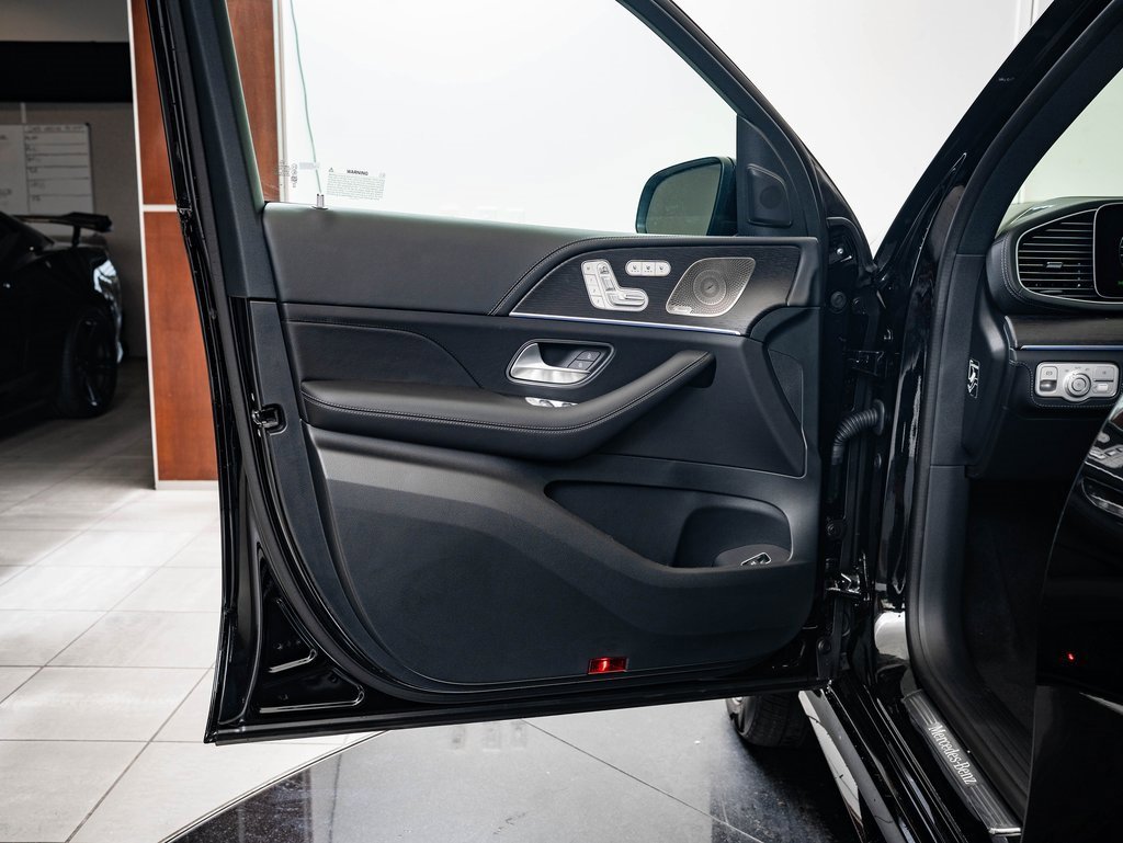 New 2026 Mercedes-Benz GLS 450 4MATIC image 26