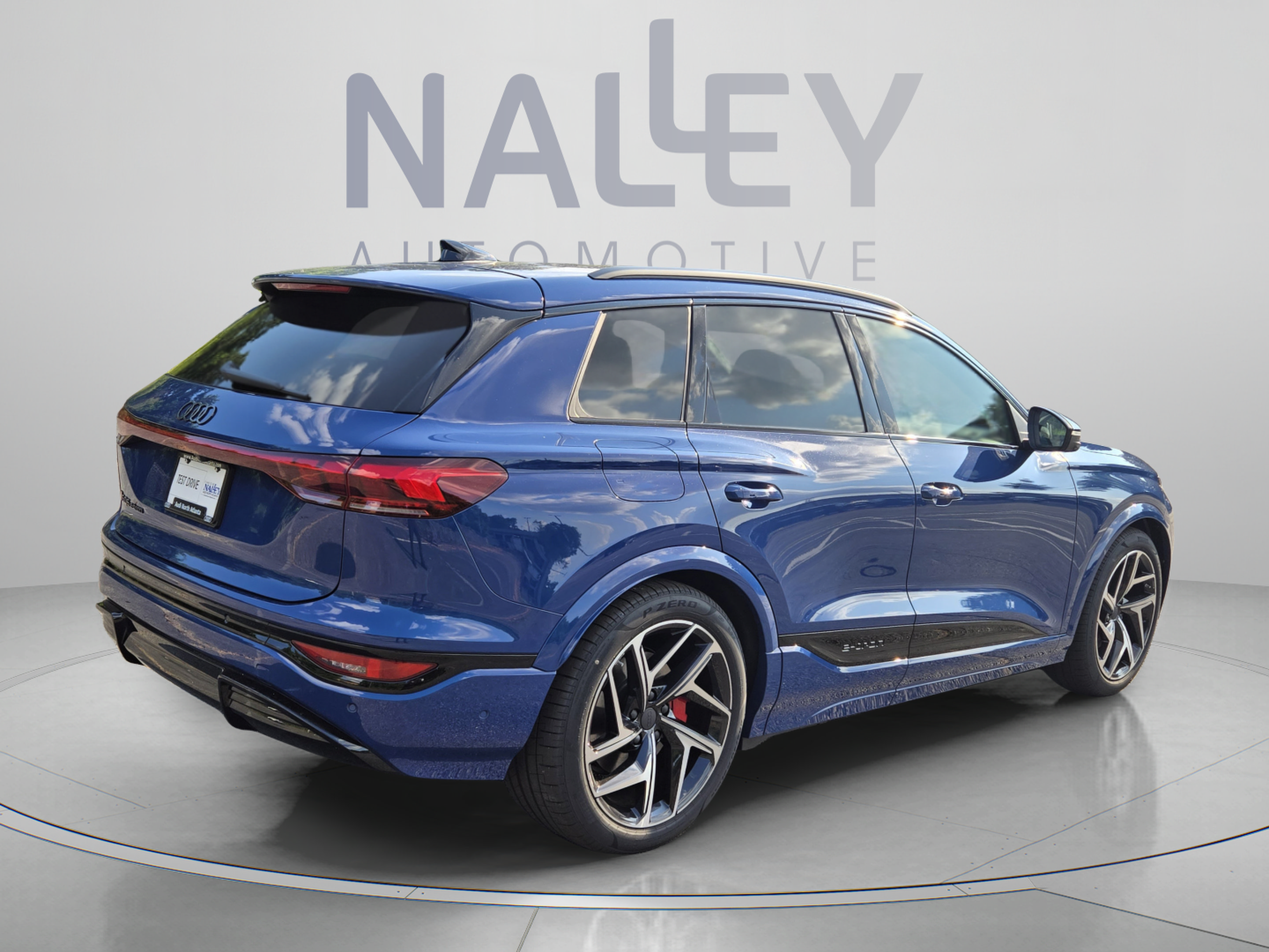 New 2027 Audi SQ6 e-tron Prestige AWD/4WD image 5