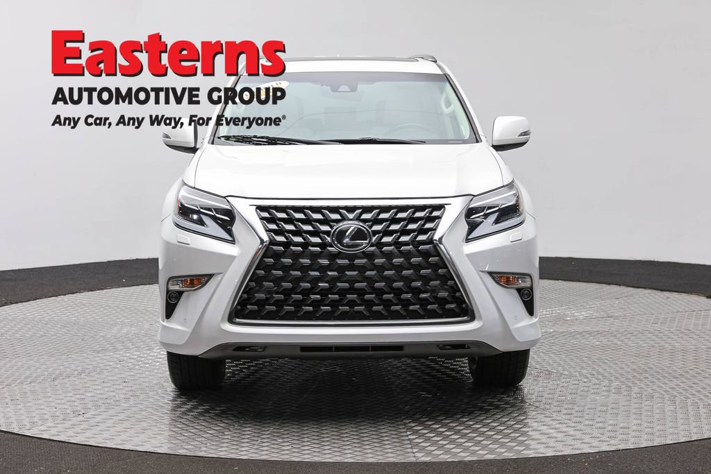 Used 2020 Lexus GX 460 Premium w/ Premium Package AWD/4WD image 2