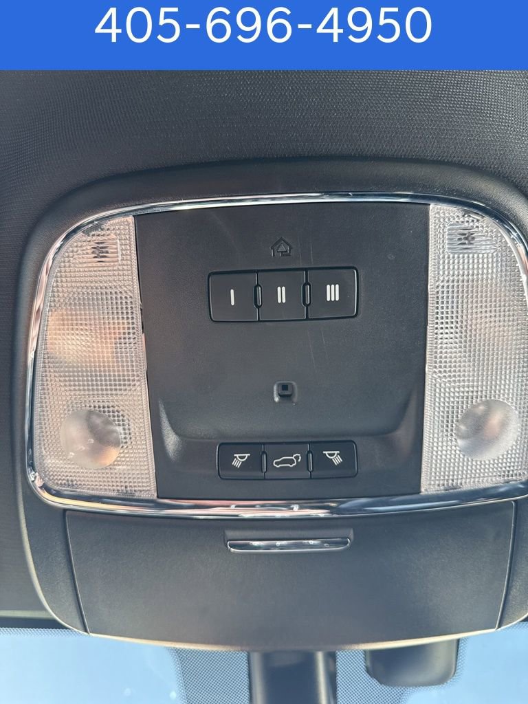 Used 2018 Jeep Grand Cherokee Altitude image 31