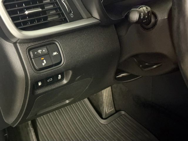 Used 2020 Kia Optima Premium image 25