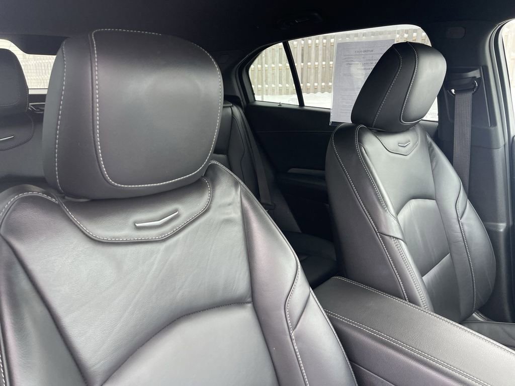 Certified 2024 Cadillac XT4 Premium Luxury image 39