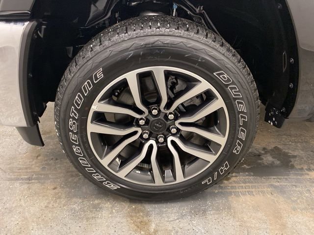Used 2025 RAM 1500 Limited AWD/4WD image 32
