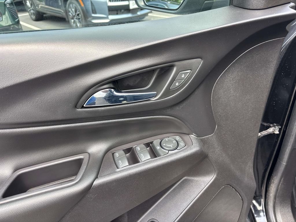 Used 2019 Chevrolet Equinox LT AWD/4WD image 17