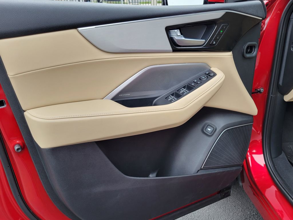 Certified 2025 Acura MDX w/ Technology Package image 19