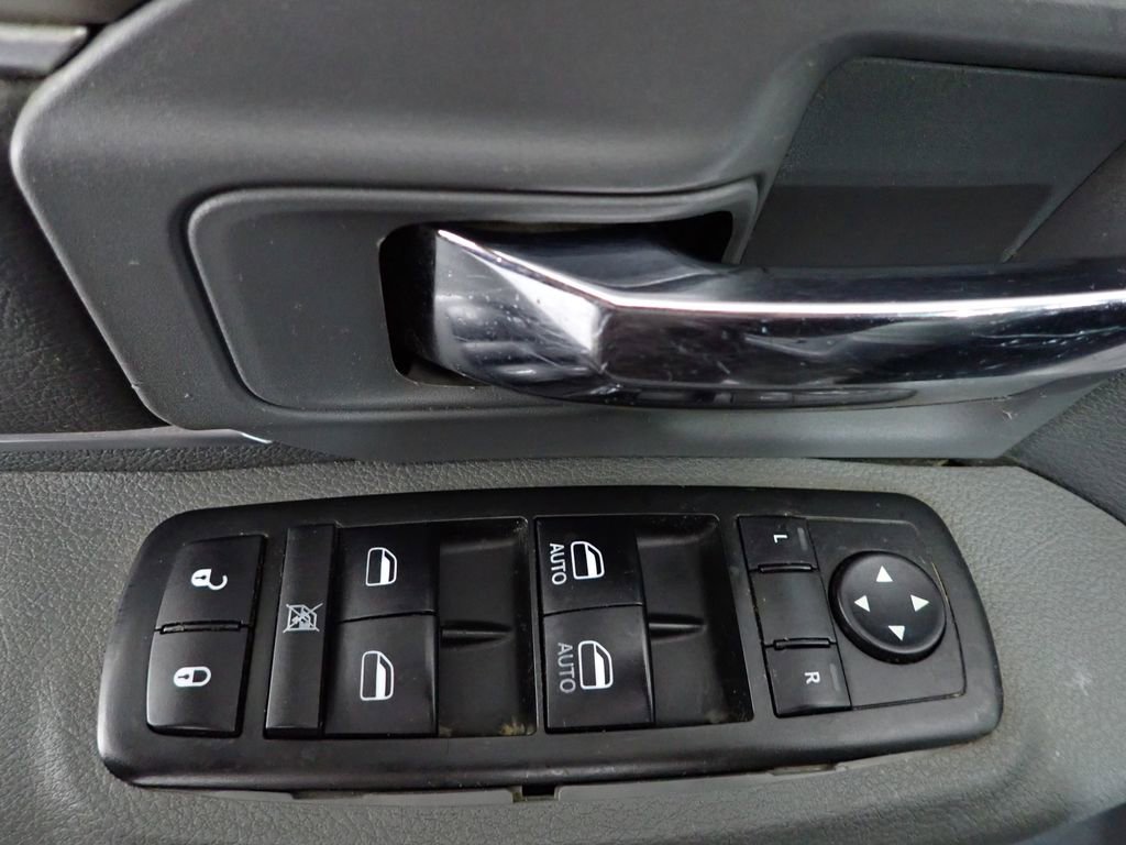 Used 2013 RAM 2500 Power Wagon AWD/4WD image 19