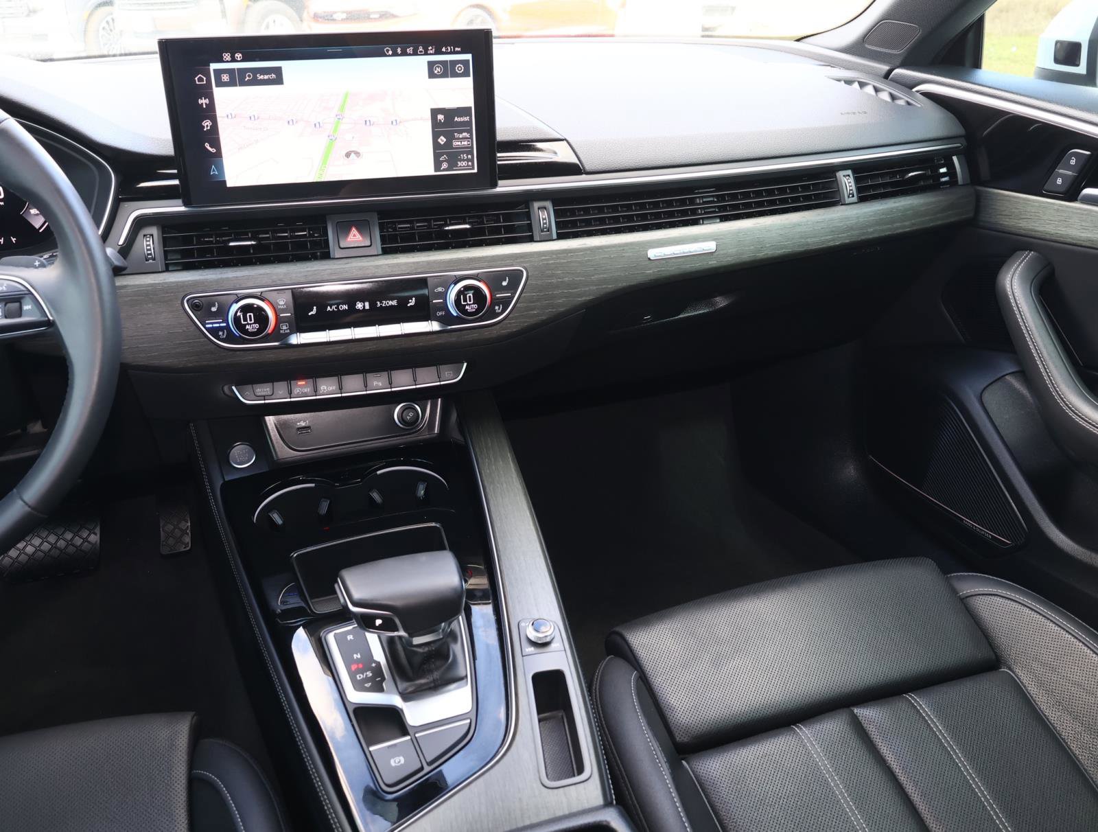 Used 2025 Audi A5 2.0T Premium Plus image 12