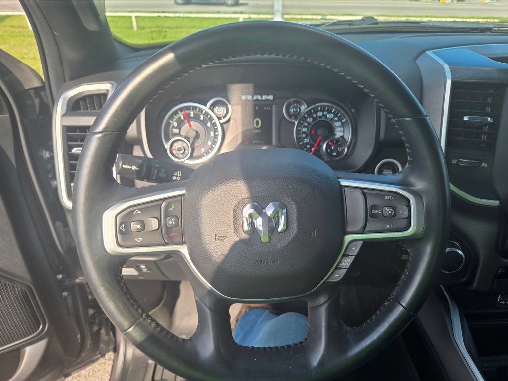 Used 2021 RAM 1500 Big Horn AWD/4WD image 10