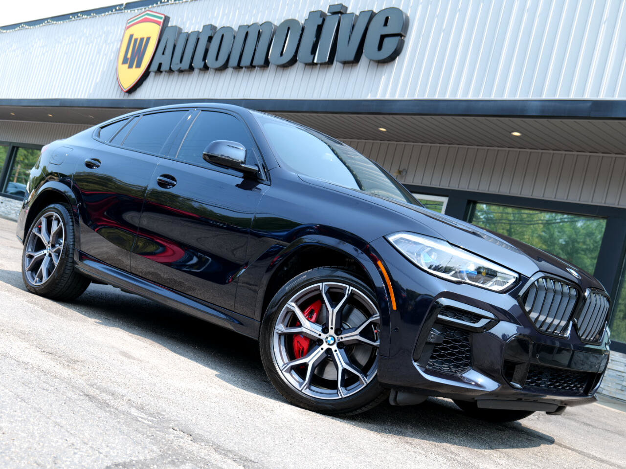 Used 2023 BMW X6 M50i w/ Executive Package