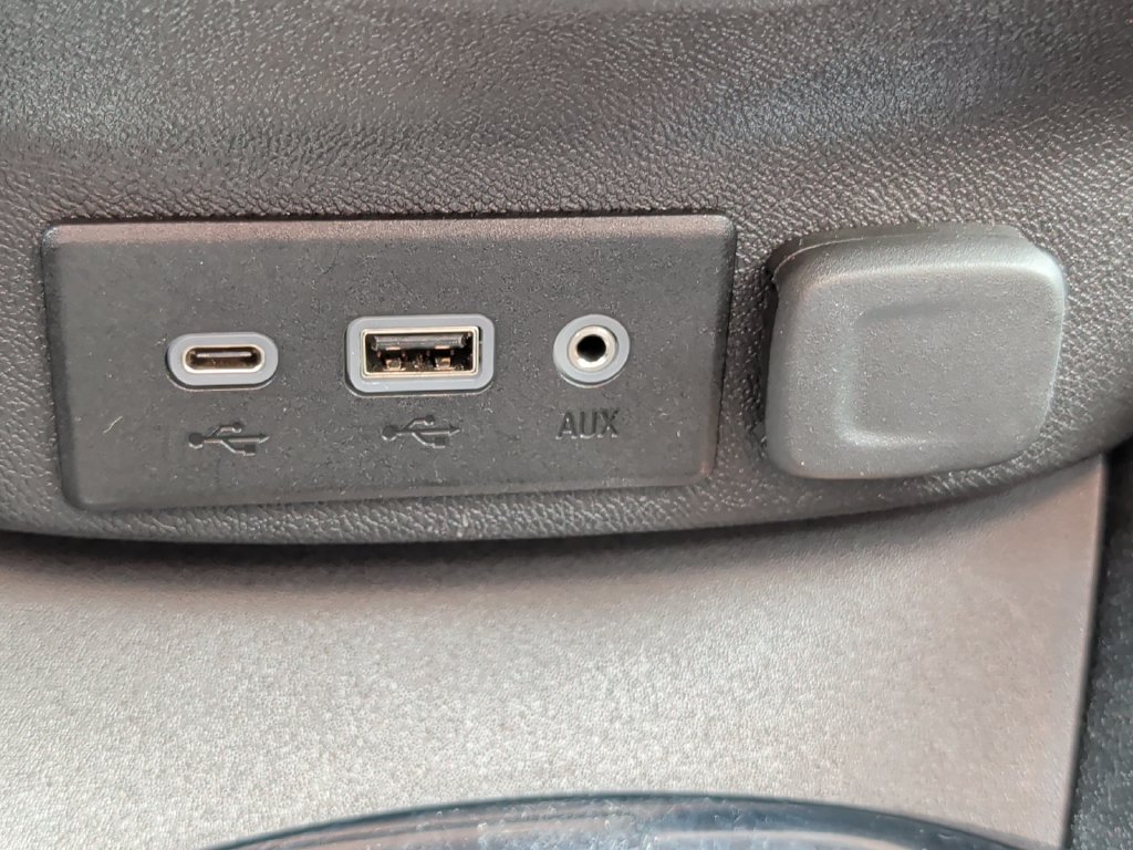 Used 2025 Chevrolet Malibu LT FWD image 28