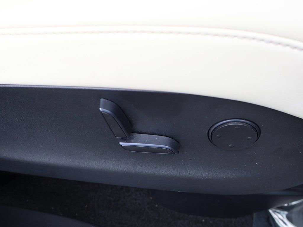 Used 2017 Tesla Model X P100D image 33