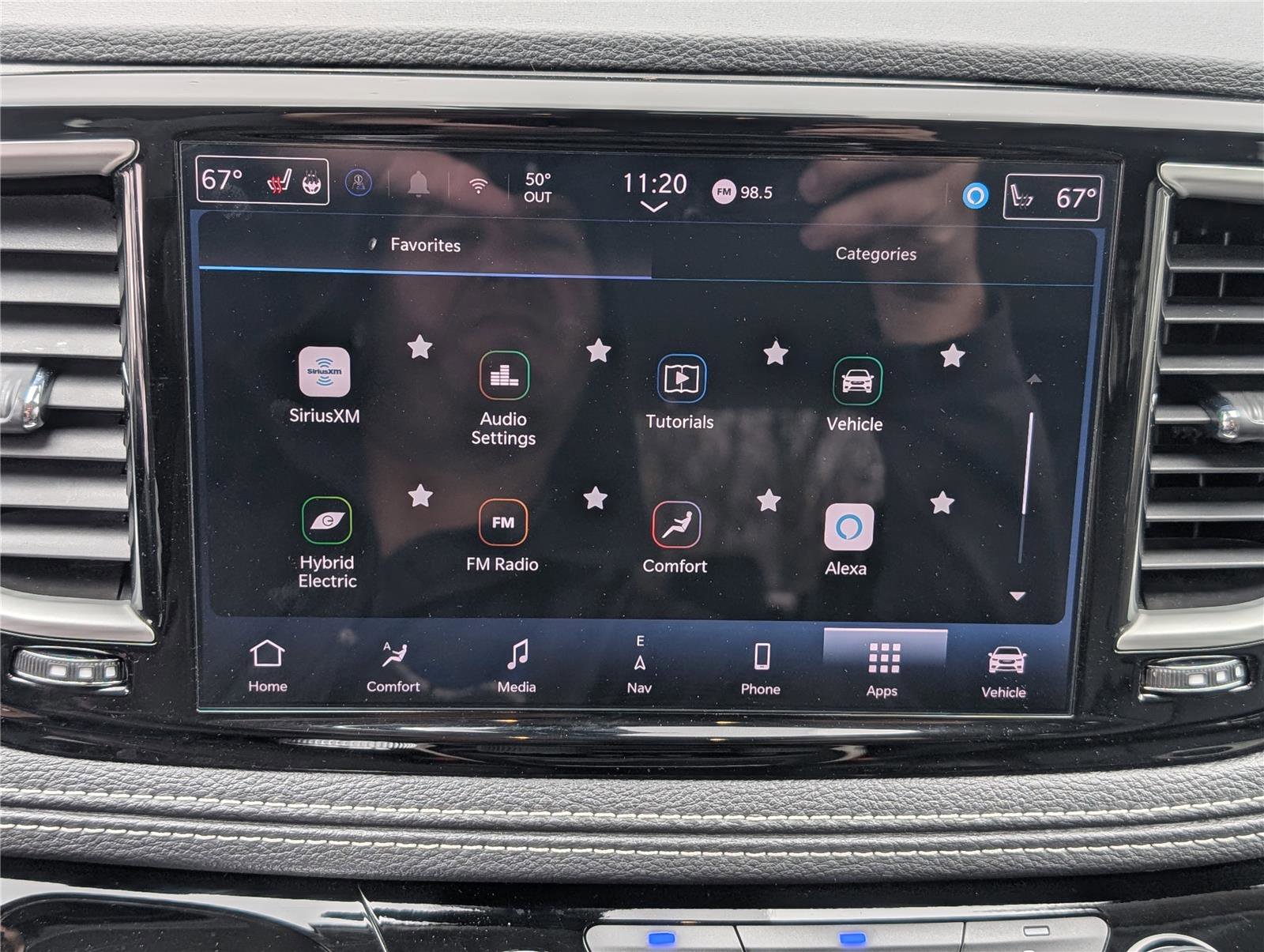 Used 2024 Chrysler Pacifica Select image 33