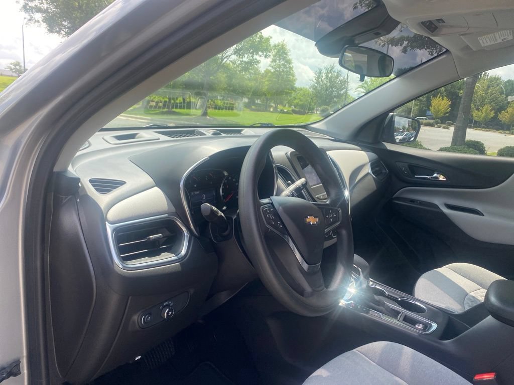 Used 2024 Chevrolet Equinox LT FWD image 16
