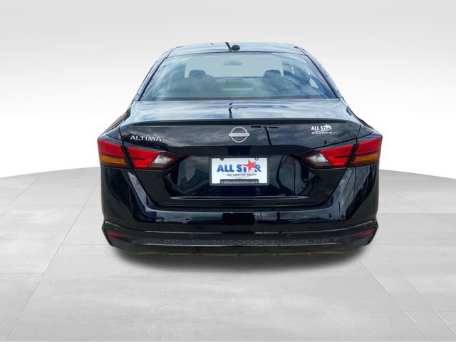 Used 2025 Nissan Altima 2.5 SV image 6