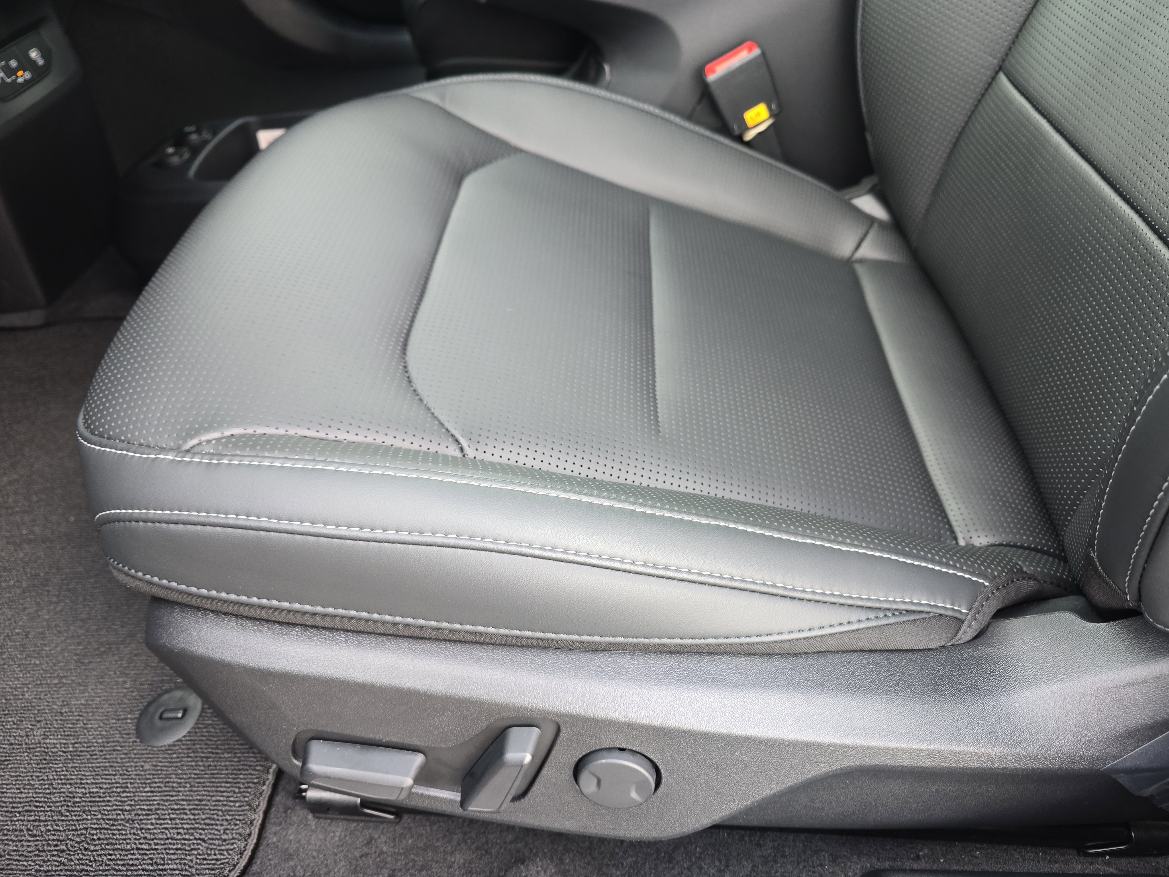 New 2025 Kia EV6 Wind image 30