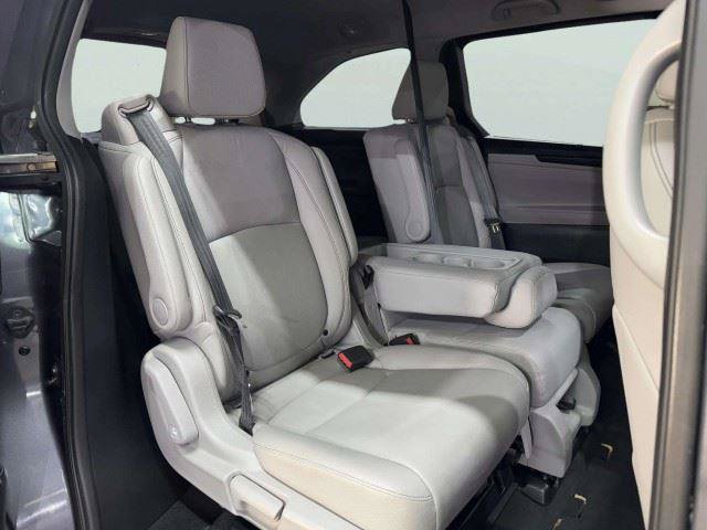 Used 2023 Honda Odyssey EX-L image 52