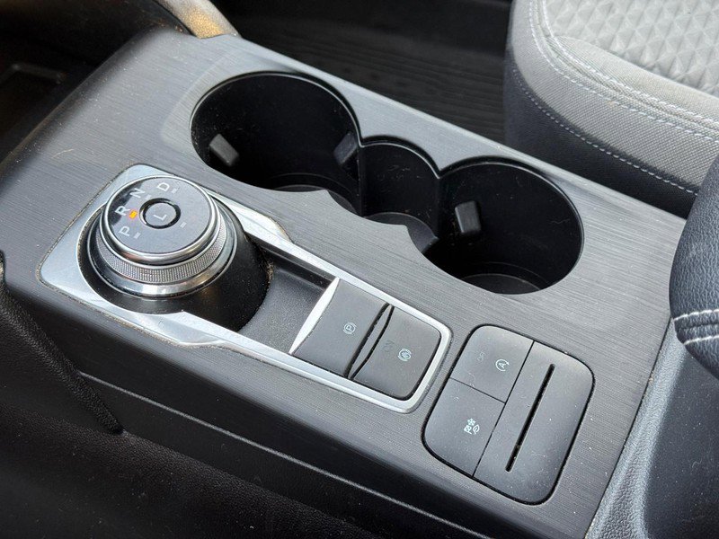 Used 2021 Ford Escape SE w/ Convenience Package image 19