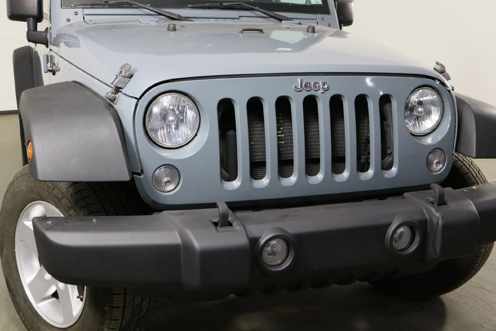 Used 2014 Jeep Wrangler Sport w/ Quick Order Package 24S AWD/4WD image 36