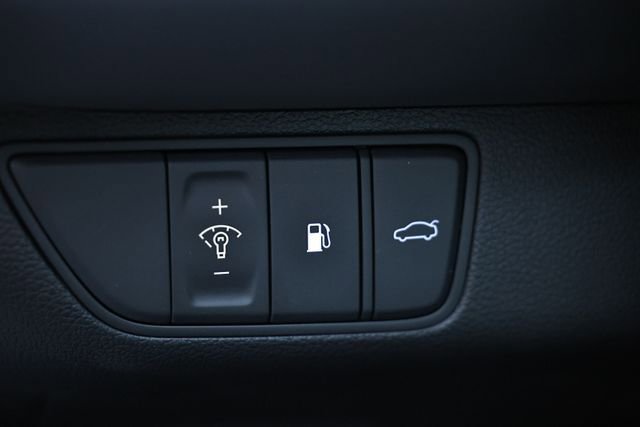 New 2026 Genesis G70 2.5T Prestige image 22