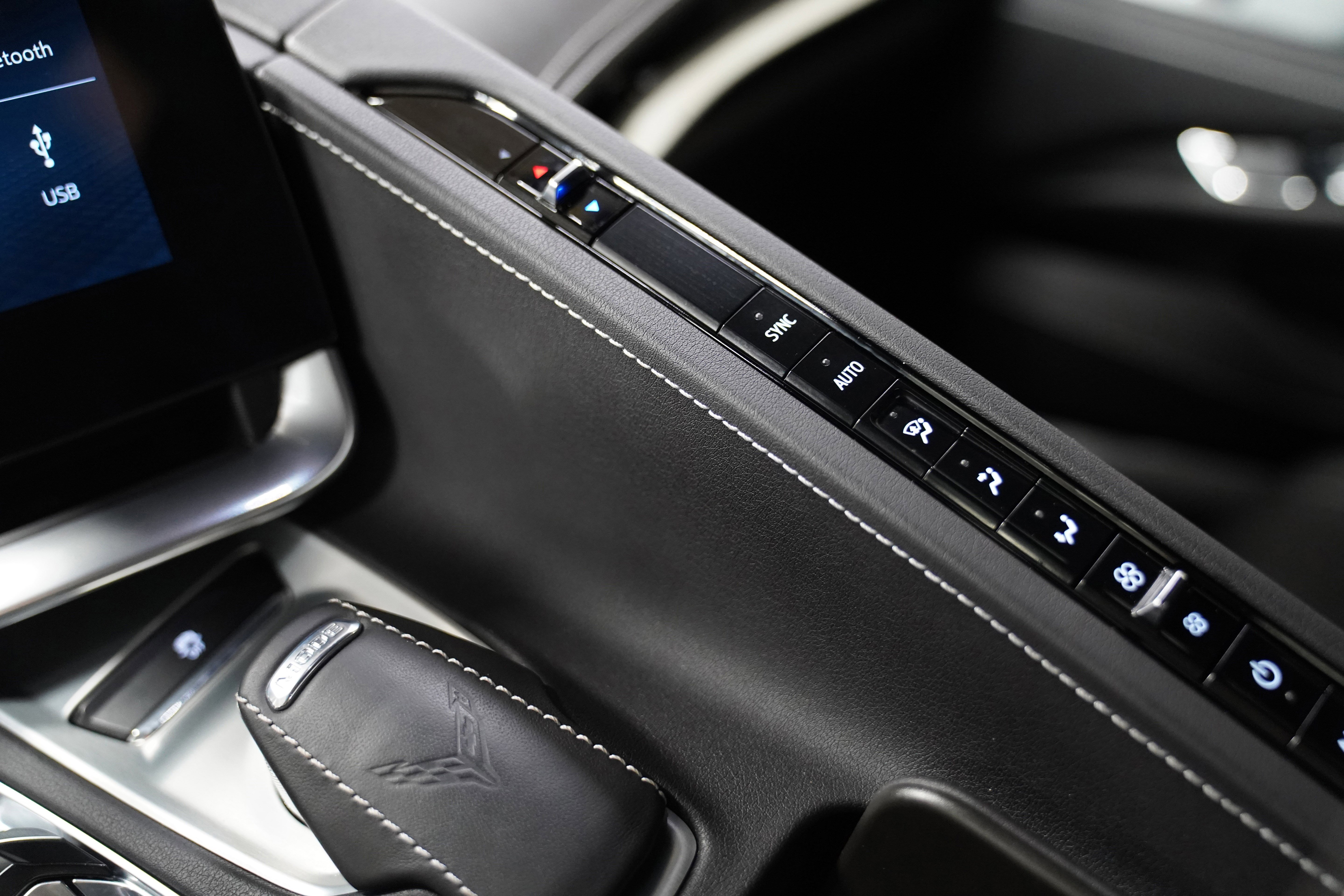 Used 2024 Chevrolet Corvette Stingray Coupe w/ 1LT RWD image 35