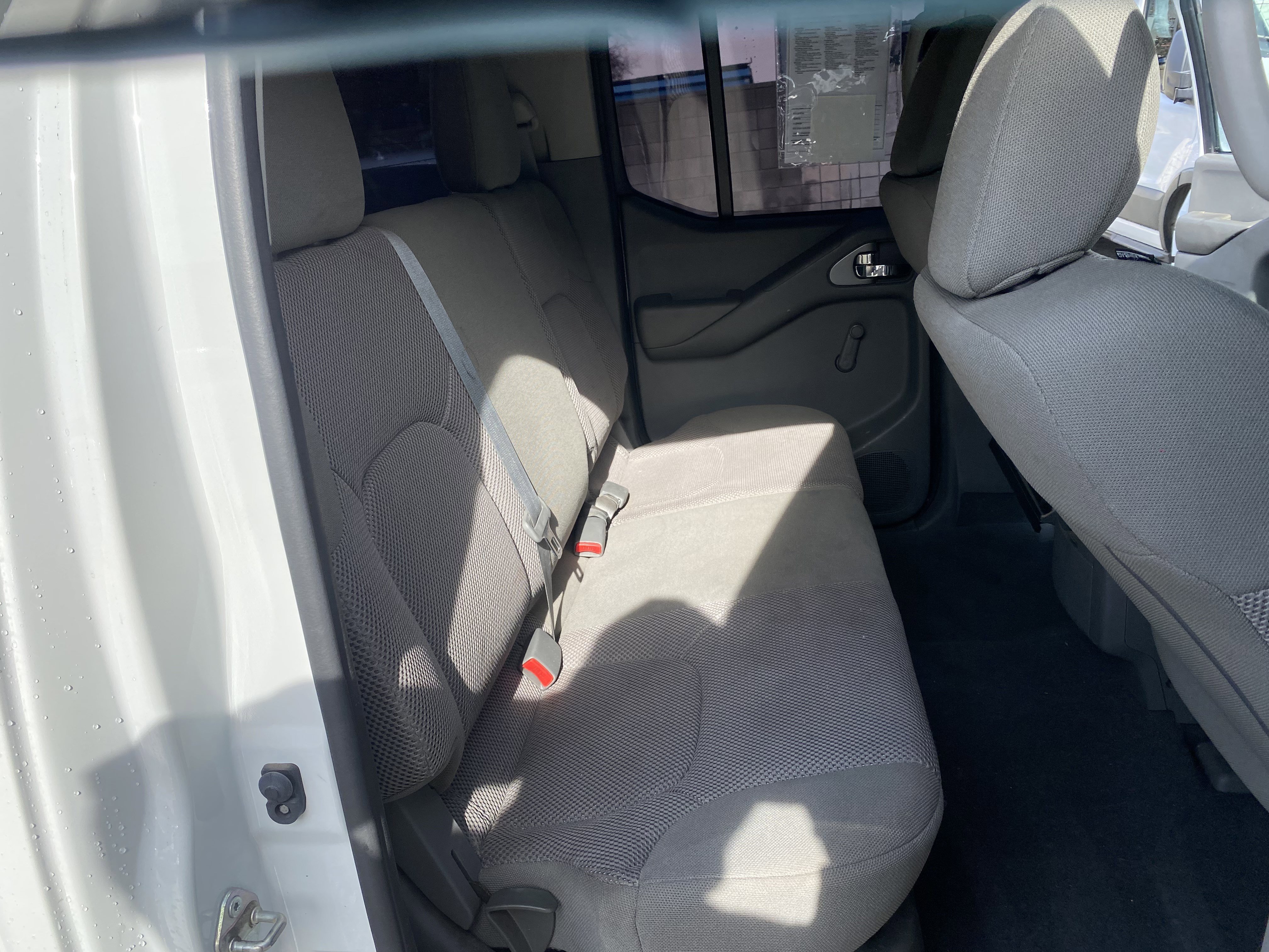 Used 2019 Nissan Frontier S image 19
