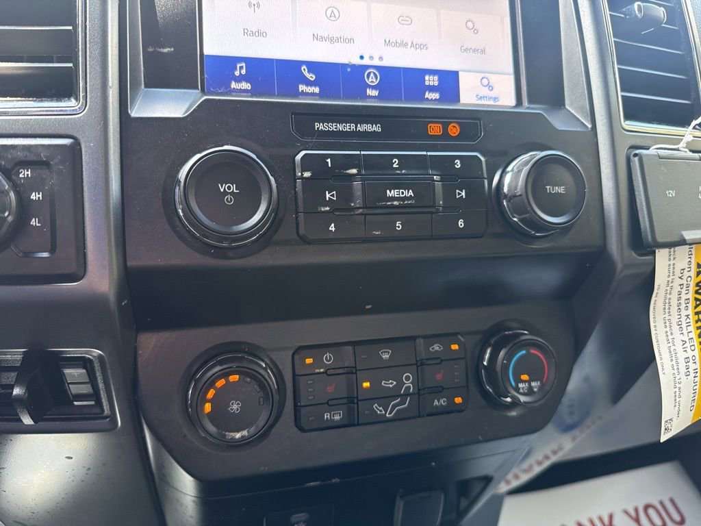 Used 2022 Ford F350 XLT w/ XLT Premium Package AWD/4WD image 32