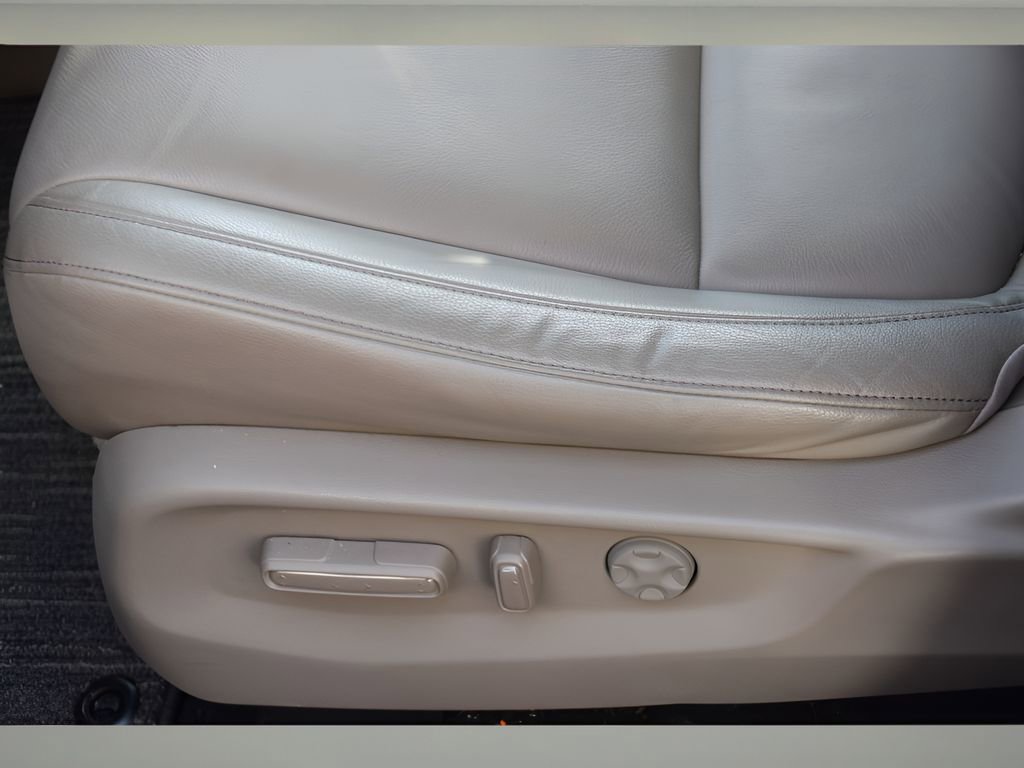 Used 2024 Honda Odyssey Touring image 33