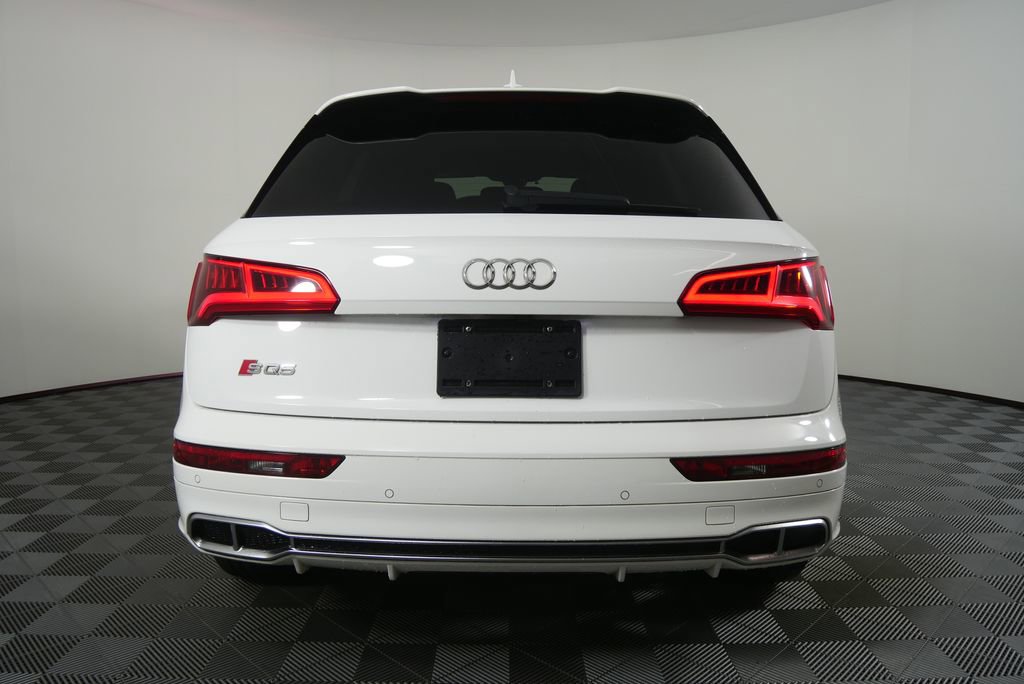 Used 2018 Audi SQ5 Premium Plus w/ Navigation Package AWD/4WD image 4