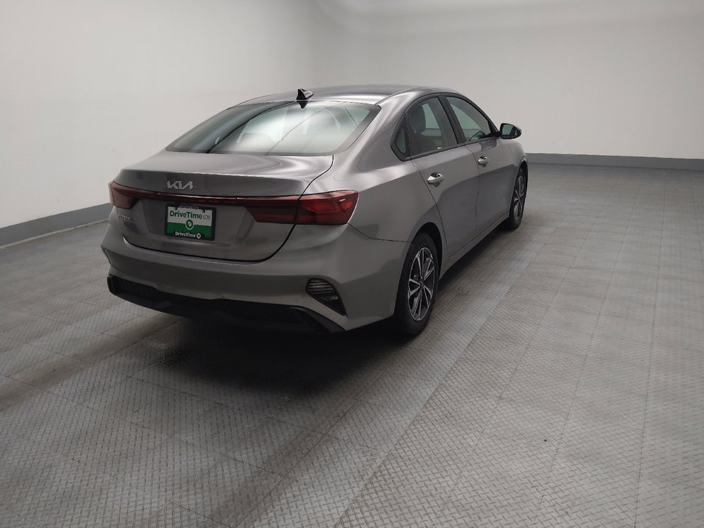 Used 2024 Kia Forte LXS image 9