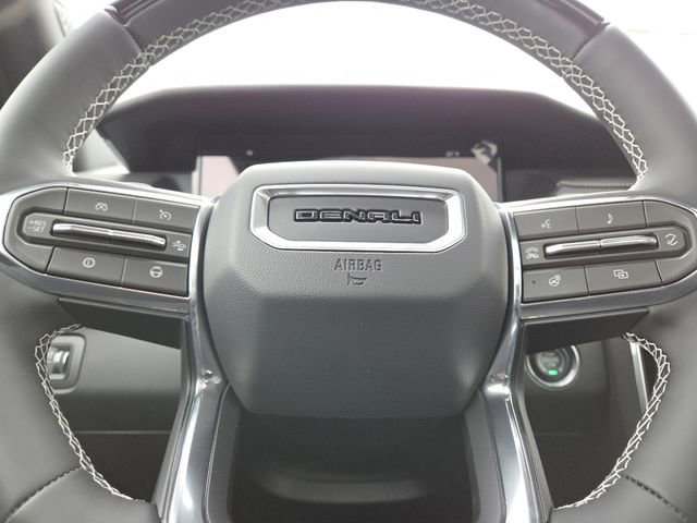 New 2026 GMC Acadia Denali w/ Super Cruise Package image 39