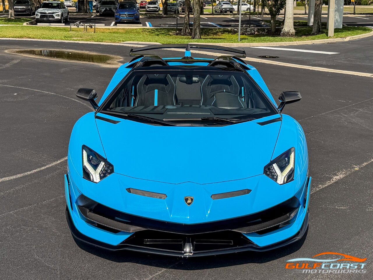 Used 2021 Lamborghini Aventador SVJ AWD/4WD image 6
