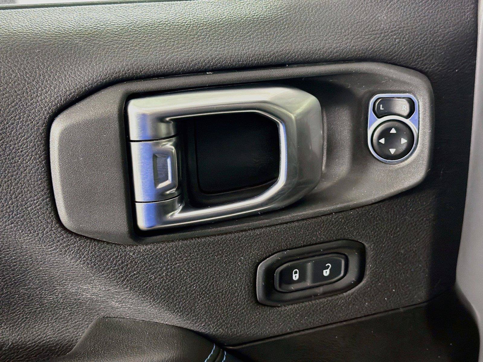 Used 2024 Jeep Wrangler Unlimited Rubicon 4xe AWD/4WD image 24