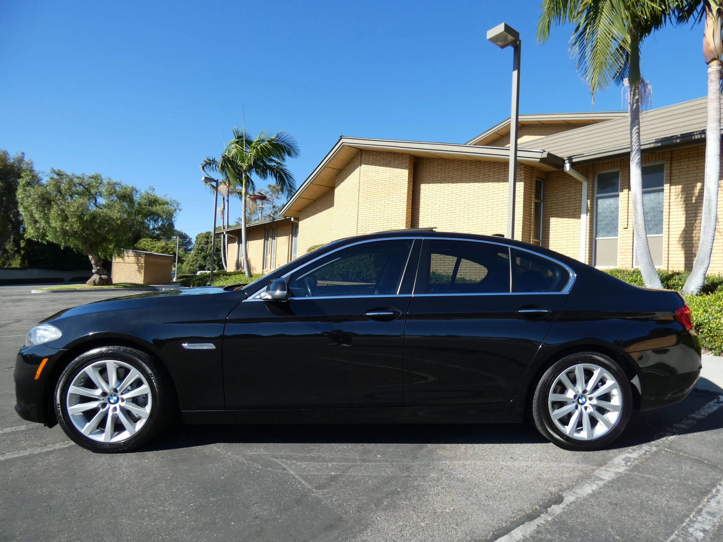 Used 2016 BMW 535i Sedan image 14