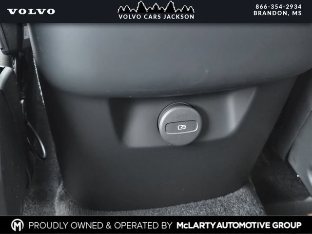 New 2026 Volvo XC90 B6 Ultra w/ Protection Package AWD/4WD image 18