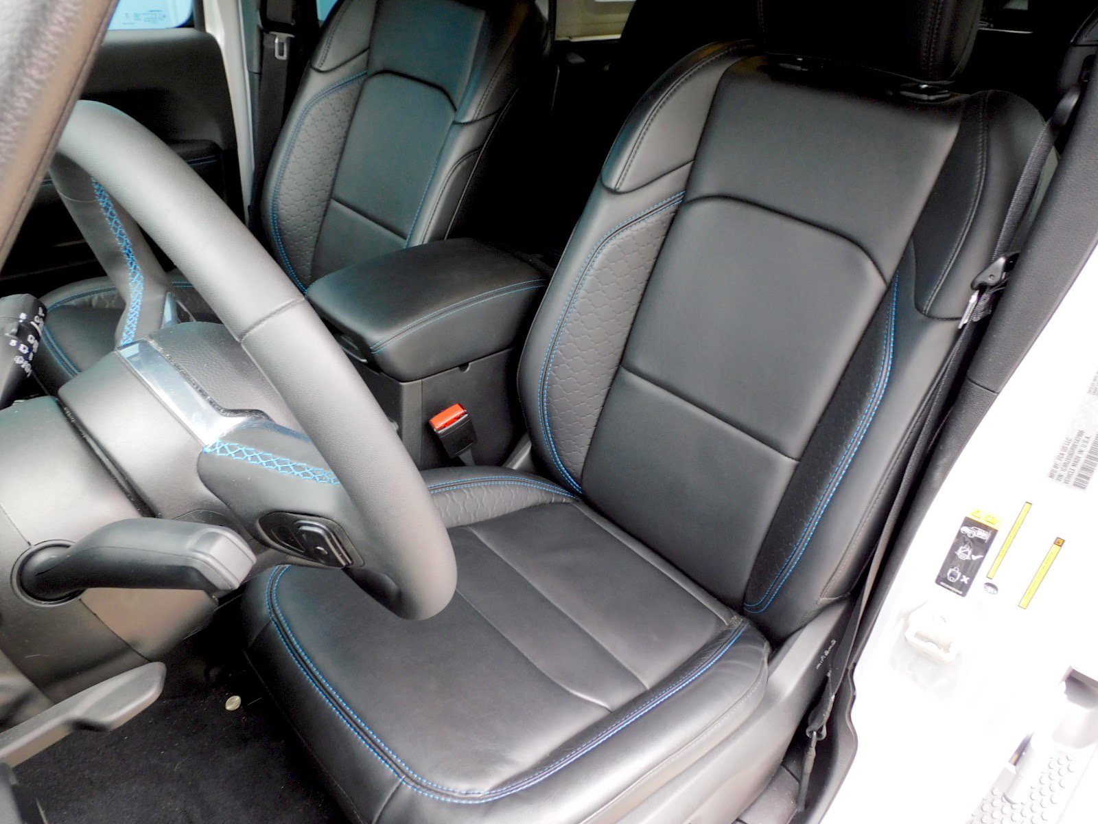 Used 2024 Jeep Wrangler High Altitude AWD/4WD image 14