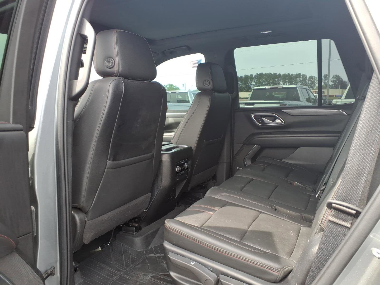 Used 2022 Chevrolet Tahoe RST w/ Luxury Package image 24