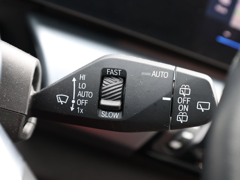 Used 2025 BMW X1 xDrive28i image 39