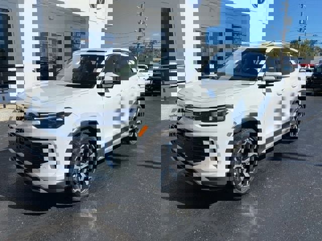 New 2025 Volkswagen Tiguan SE image 6