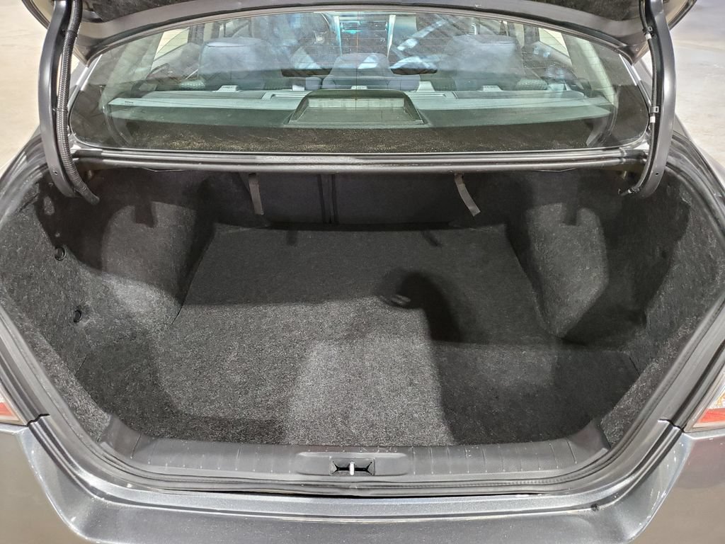 Used 2015 Nissan Altima 2.5 SV w/ Convenience Package FWD image 45