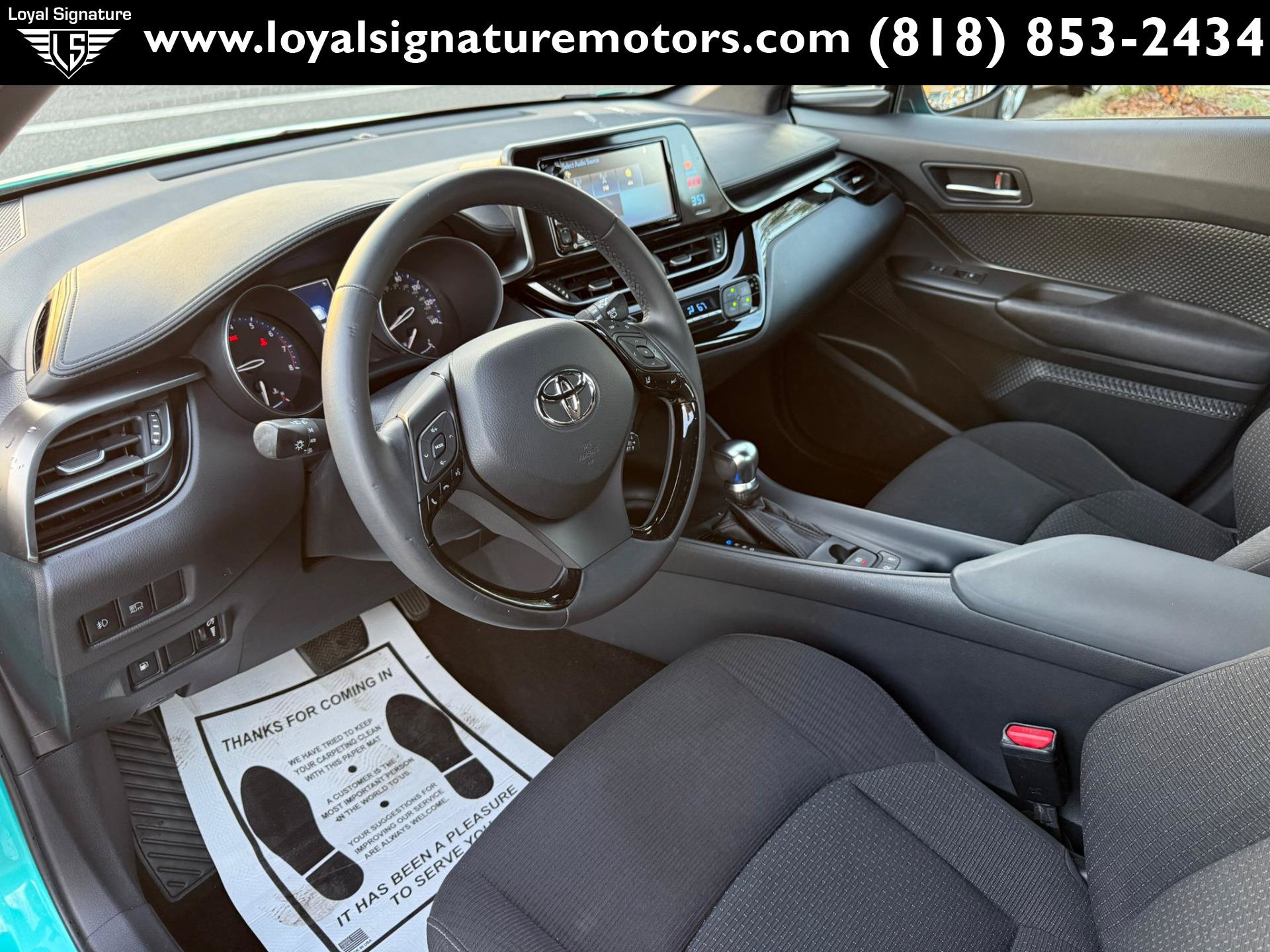 Used 2018 Toyota C-HR XLE FWD image 16