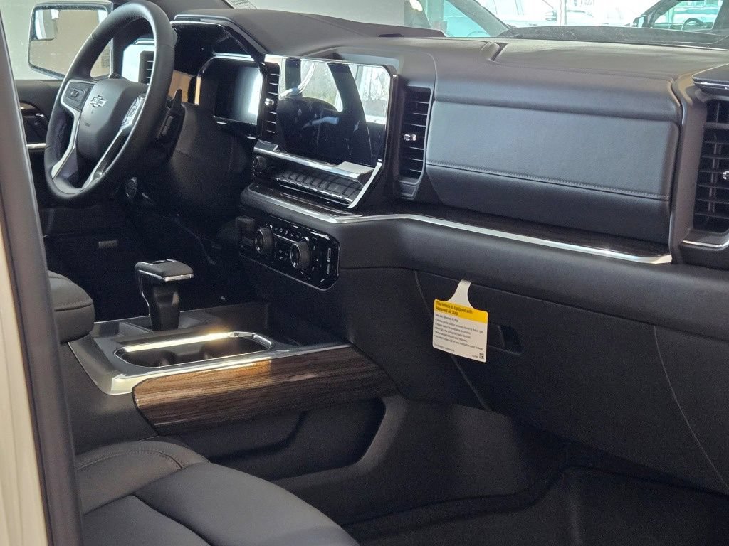 New 2026 Chevrolet Silverado 1500 LT Trail Boss w/ Convenience Package II AWD/4WD image 7