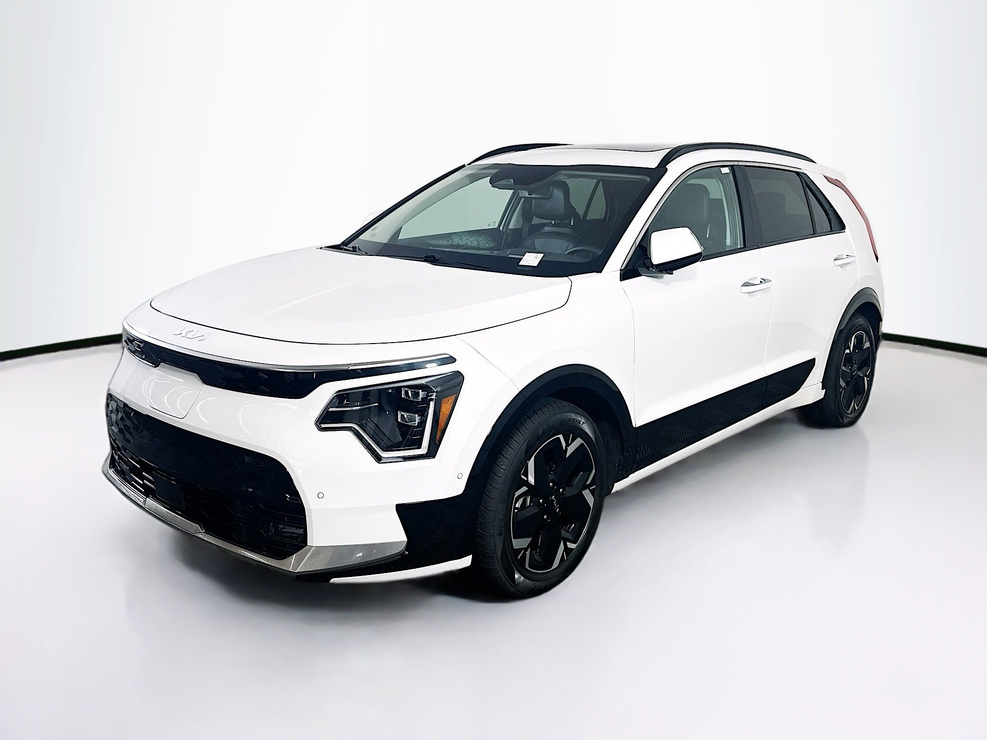 Used 2024 Kia Niro Wave w/ Wave Preserve Package image 3