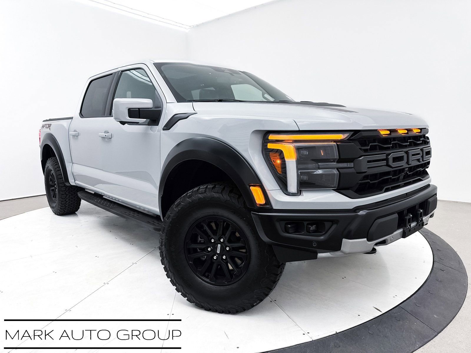 Used 2025 Ford F150 Raptor image 15