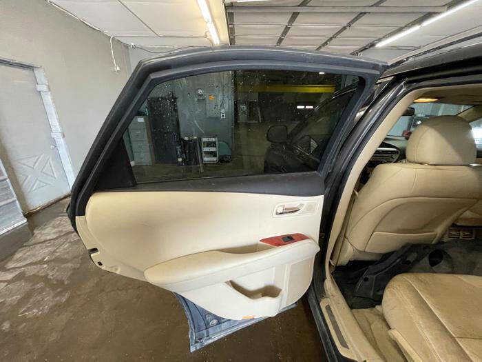 Used 2010 Lexus RX 450h AWD image 24