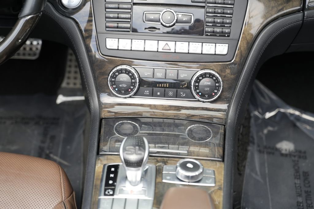 Used 2015 Mercedes-Benz SL 400 image 38