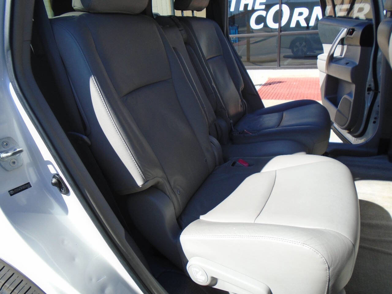 Used 2008 Toyota Highlander Sport image 13