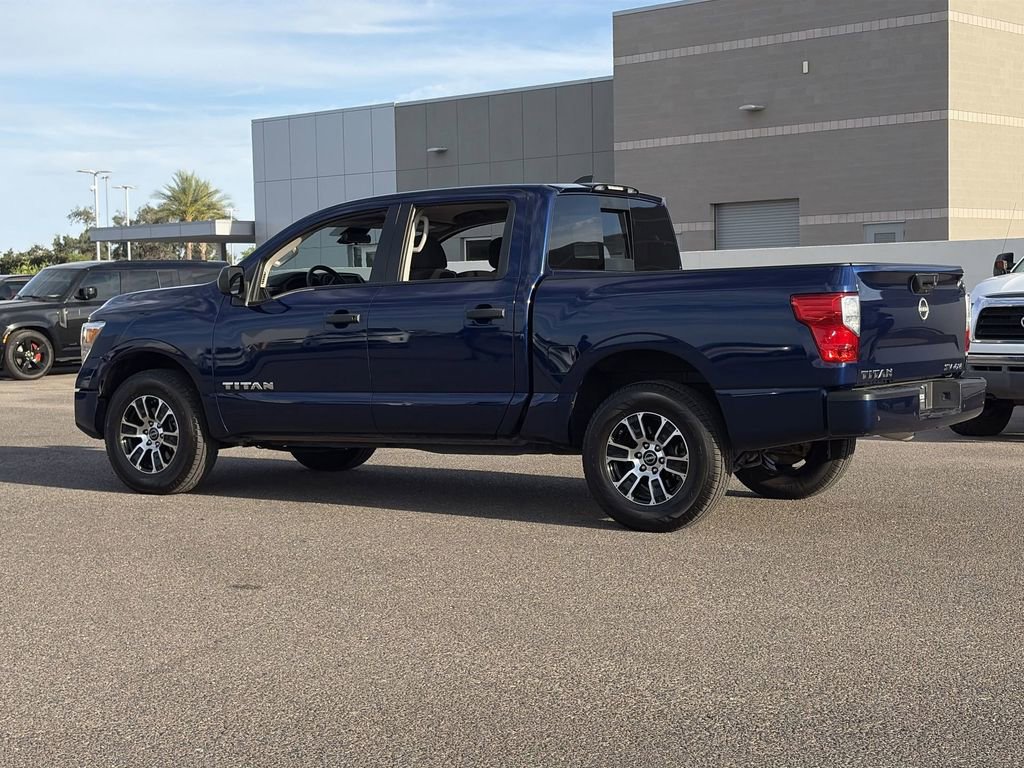 Used 2023 Nissan Titan SV AWD/4WD image 29
