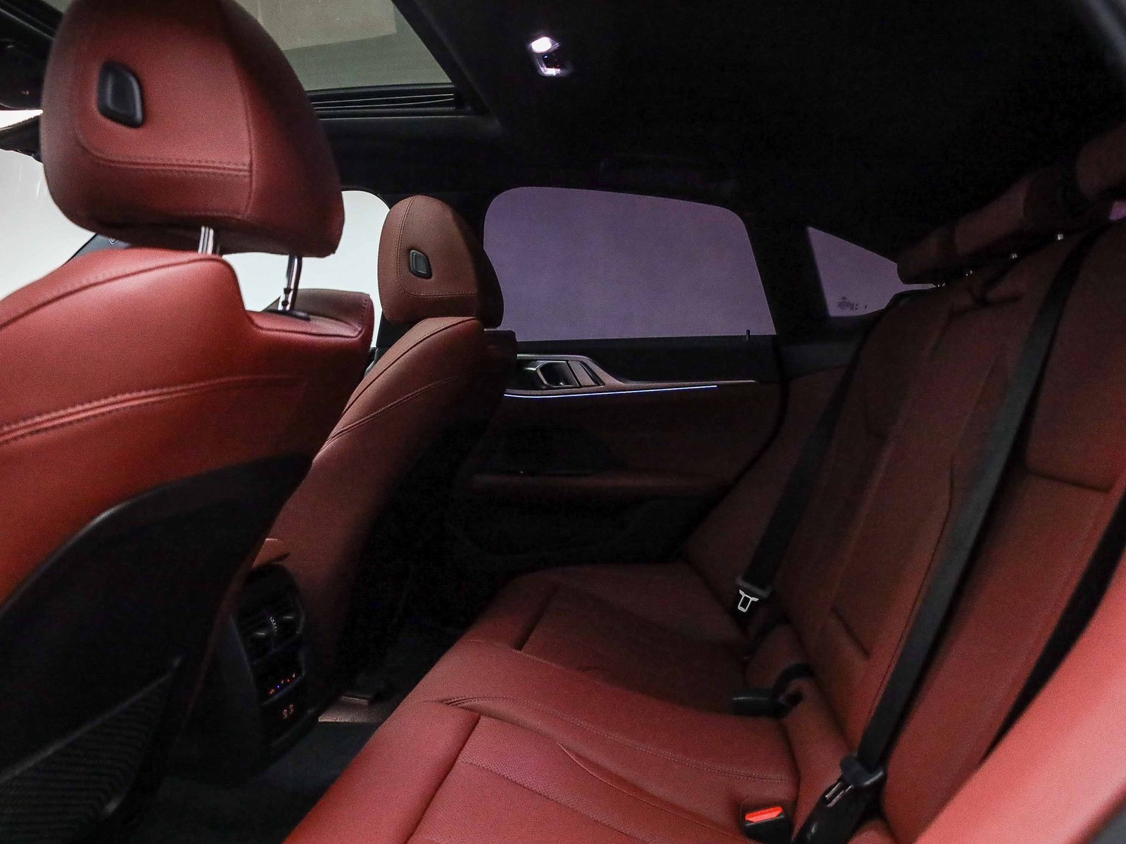 Certified 2023 BMW i4 eDrive35 w/ Premium Package image 20