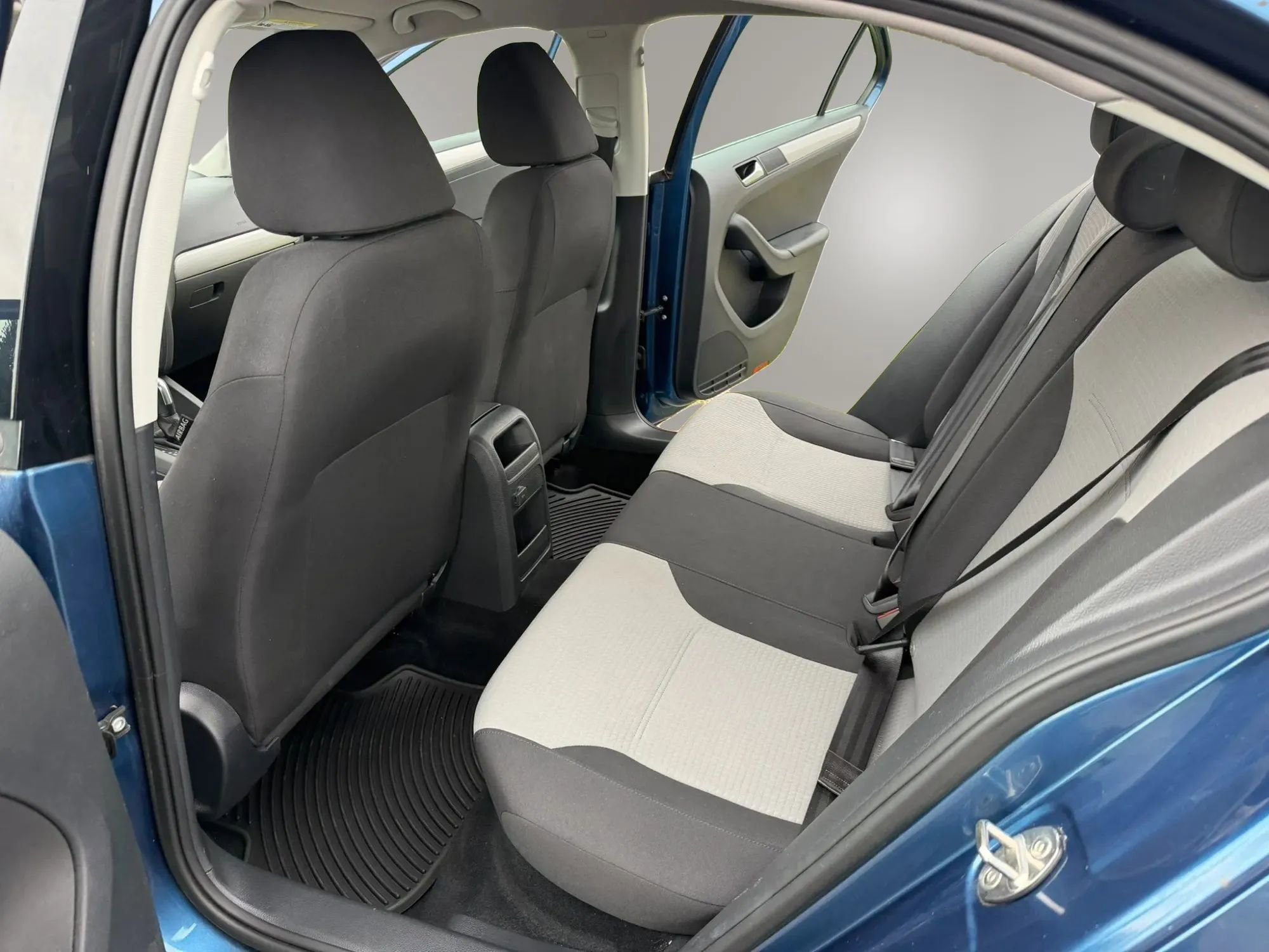 Used 2017 Volkswagen Jetta S FWD image 15