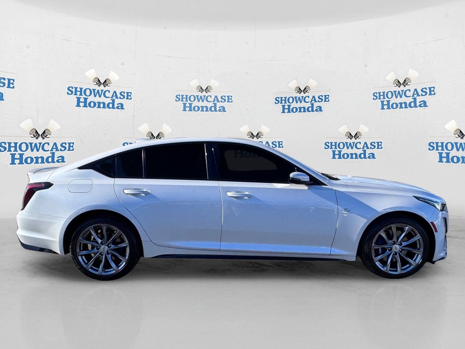 Used 2022 Cadillac CT5 Sport AWD/4WD image 9